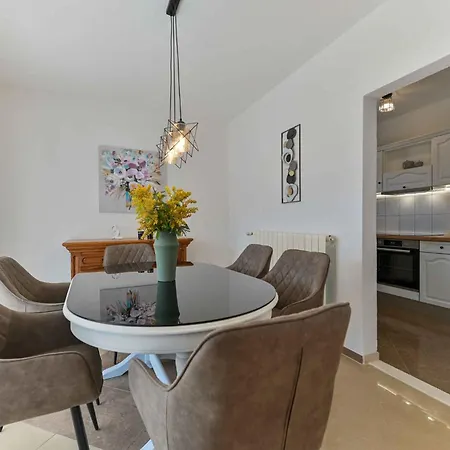 In 42463 Trogir