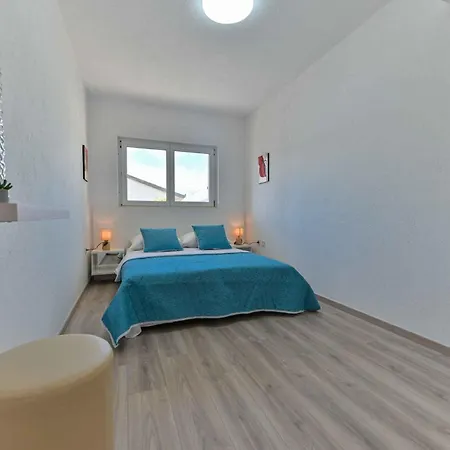In 42463 Apartment