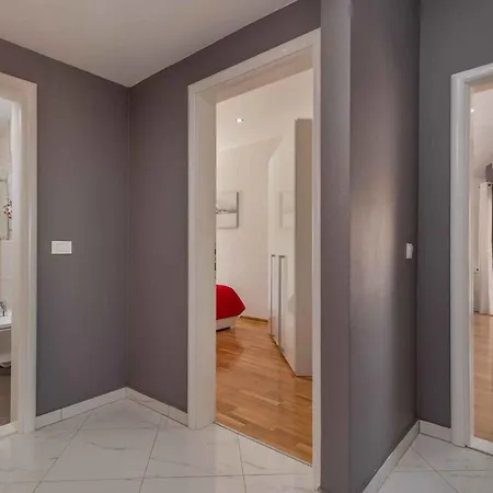 In 42463 Trogir